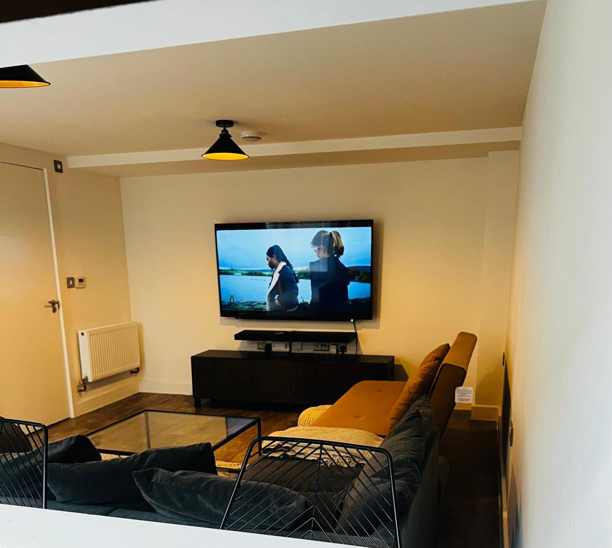 Luxurious 1-Bedroom With Parking Birmingham Luaran gambar